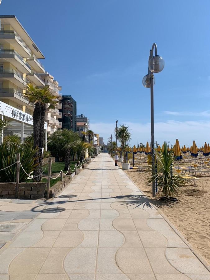 Jesolo Design Apartments - New 2025 - Central Near The Beach מראה חיצוני תמונה